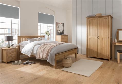 Modern Oak Bedroom Furniture